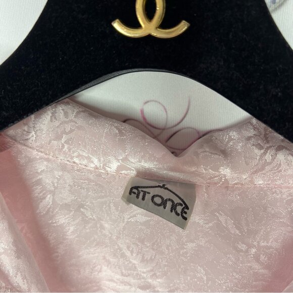 at once shiny blouse roses floral button up tshirt light weight baby pink cute - Picture 5 of 7